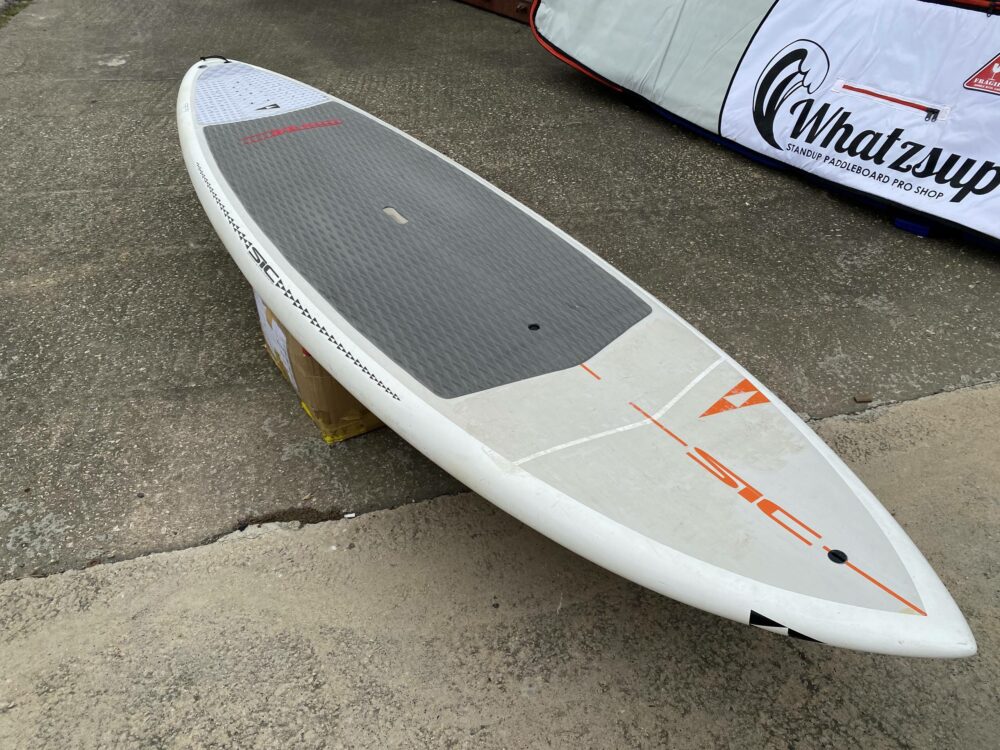 SIC Triton 9.4′ x 30″ 144L Demo