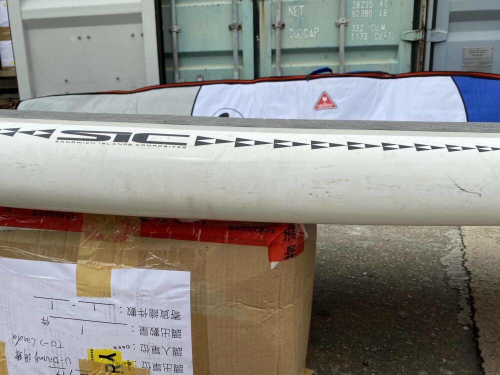 SIC Triton 9.4′ x 30″ 144L Demo